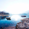 basking in the sun on Lecco lakeside