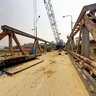 Dismanting the old Coc Leu bridge of Lao Cai (Tháo dỡ cầu Cốc Lếu cũ)