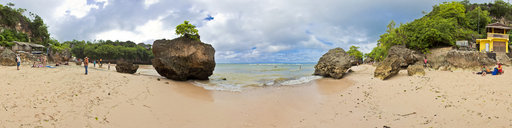 Indonesia: Bali : Chilling at Padang Padang Beach