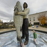 Shedd Acquarium - Exterior - The Fish Fountain
