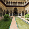 patio de las doncellas in reales alcazares. sevilla