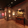 Galeria Del Mar, Tuan Nguyen corner