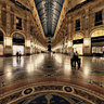 Galleria by night a Milano