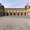 Cour du chateau de Fontainebleau, France