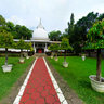 In front of Pagoda of Bodhiraja Temple - Embilipitiya, Sri Lanka 