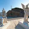 Agia Galini, Statue of Icarus and Daedalus